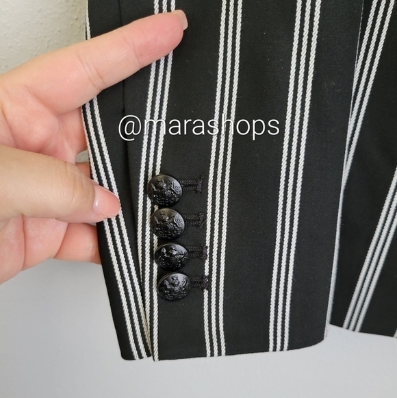 Veronica Beard Petra Striped Twill Blazer - Picture 5 of 7